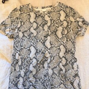 H&M Black and Cream Snakeskin Print Tee